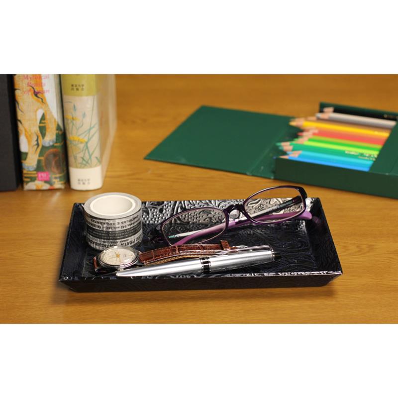 うるし紙 トレイ 黒 | 谷口松雄堂